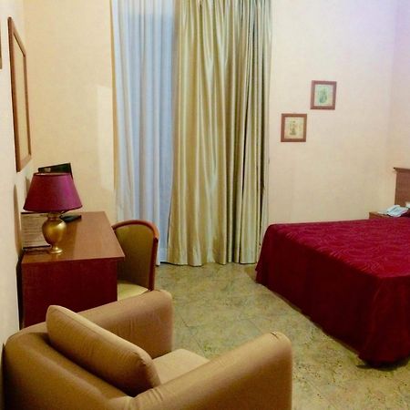 Grand Hotel Stella Maris Italia Palmi Phòng bức ảnh